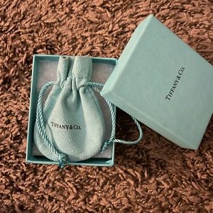 TIFFANY & Co. jewelry box